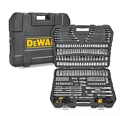 DeWalt® 204-Piece Tool Set