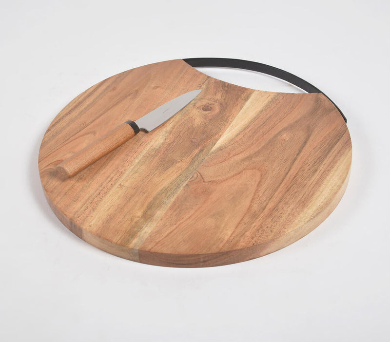 Minimal Round Acacia Chopping Board with Handle