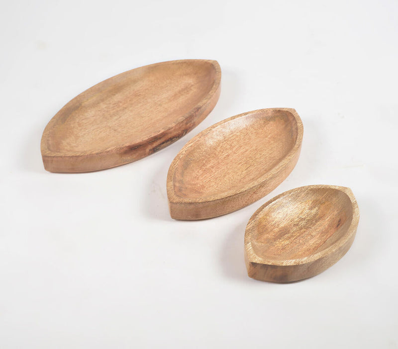 Marquise-Shaped Mango Wood Trays (set of 3)