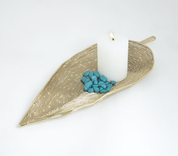 Handcrafted Banyan Leaf Structured Tray