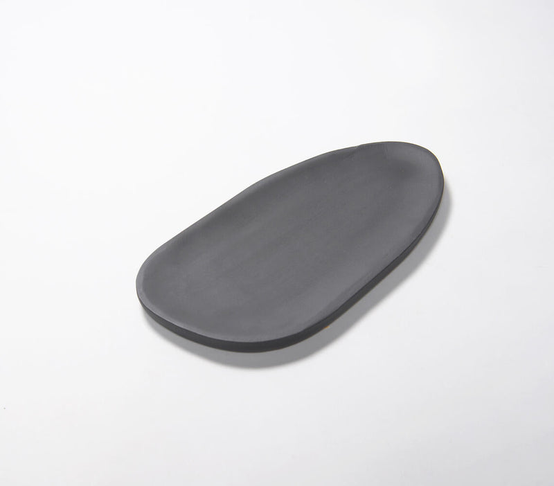 Noir Tinted Acacia Wood Oval Serving Boards (Set of 2)