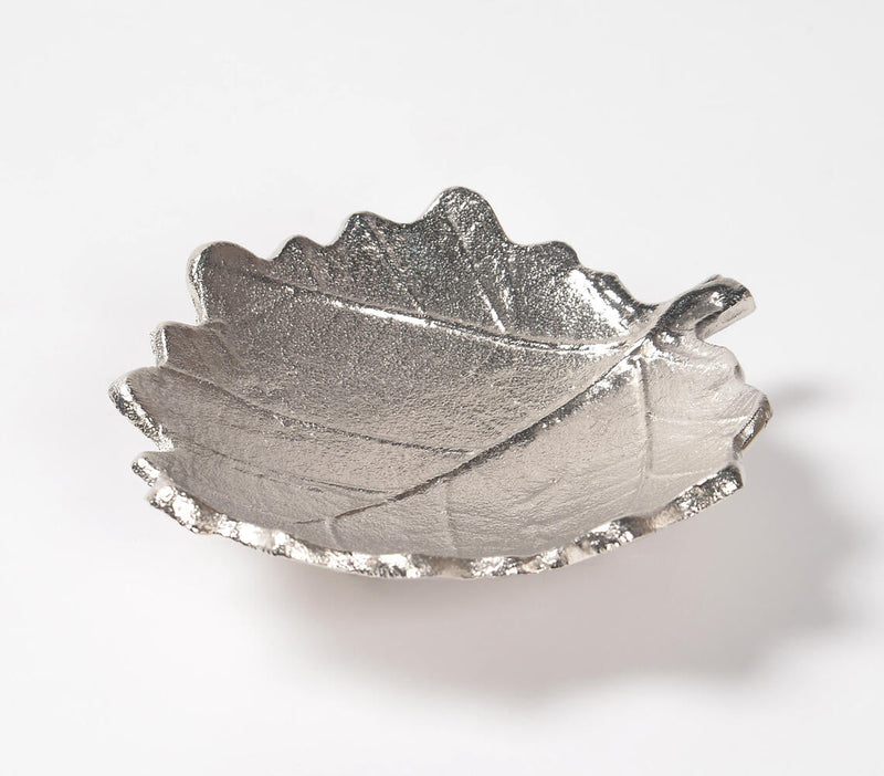 Handmade Aluminium Decorative Leaf Tray with Silver Finishing